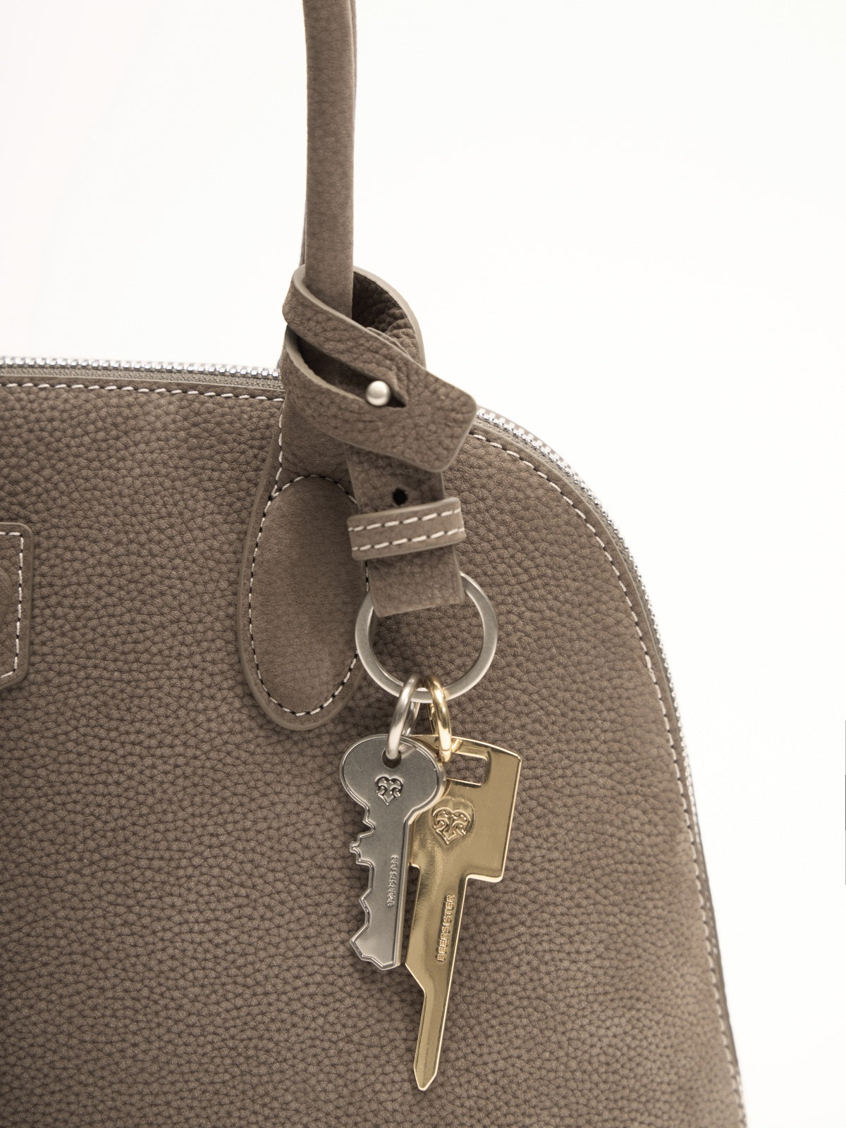 Beersister Shell Shoulder Bag