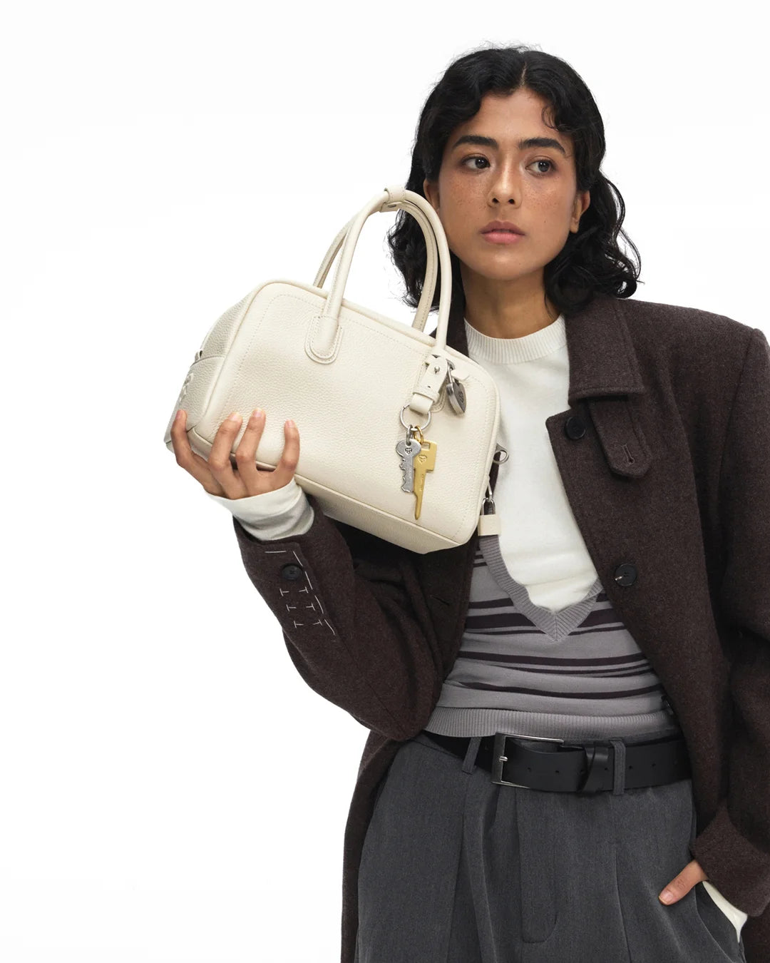Beersister Pebbled Full-Grain Leather Boston Bag with Matte Finish