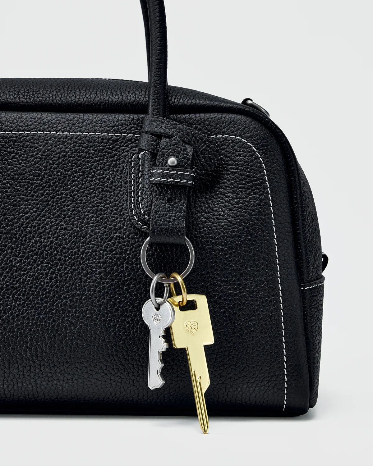 Beersister Pebbled Top-Grain Leather Boston Bag with Matte Finish