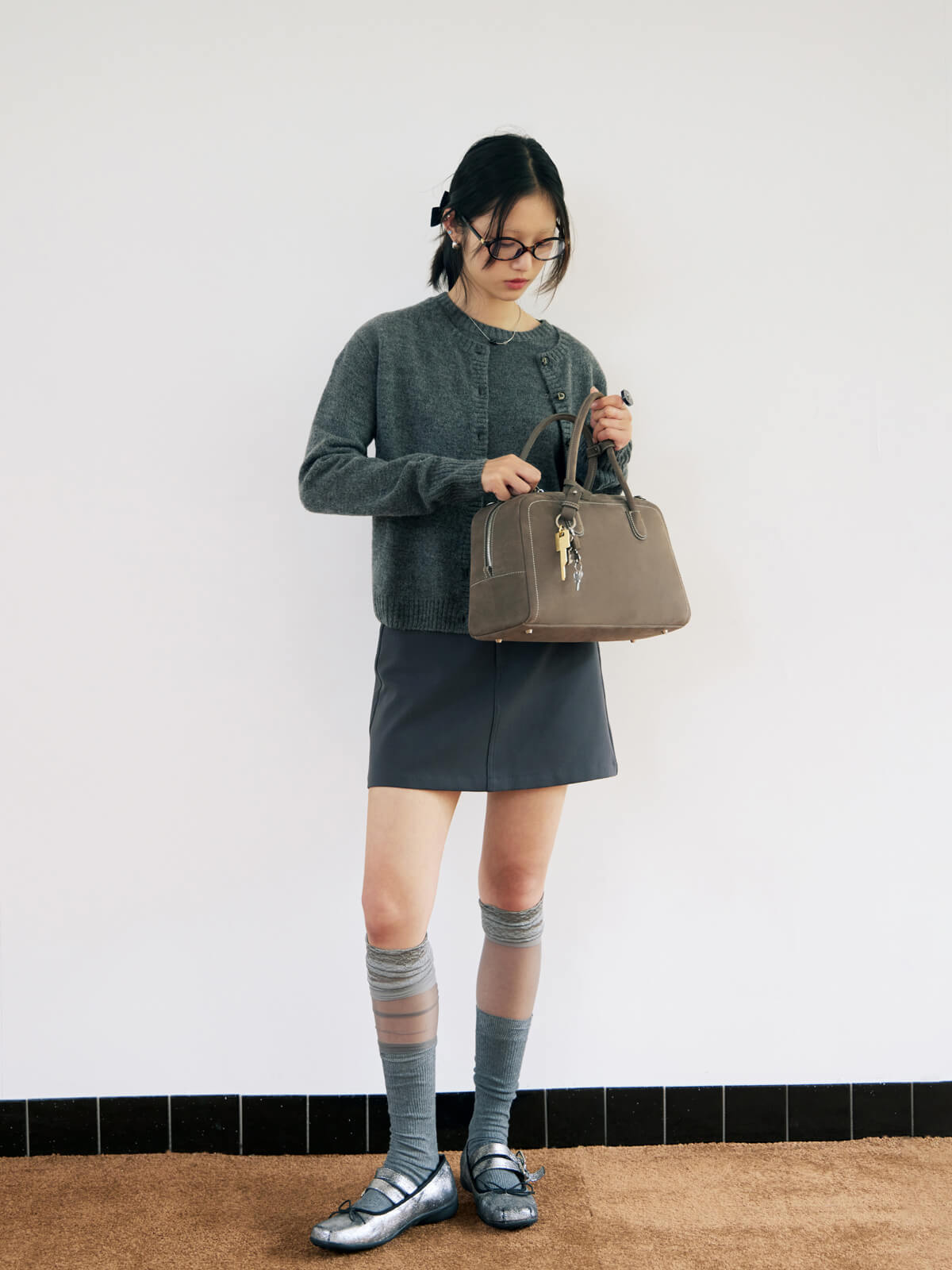 Beersister Boston Leather Bag Large grey