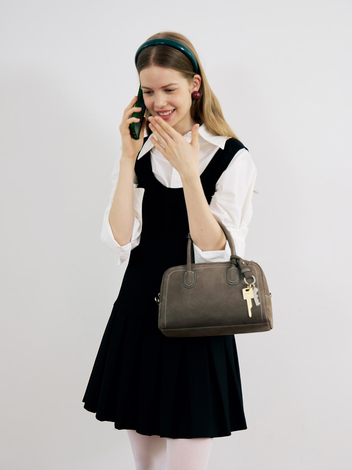Beersister Boston Leather Bag Small grey