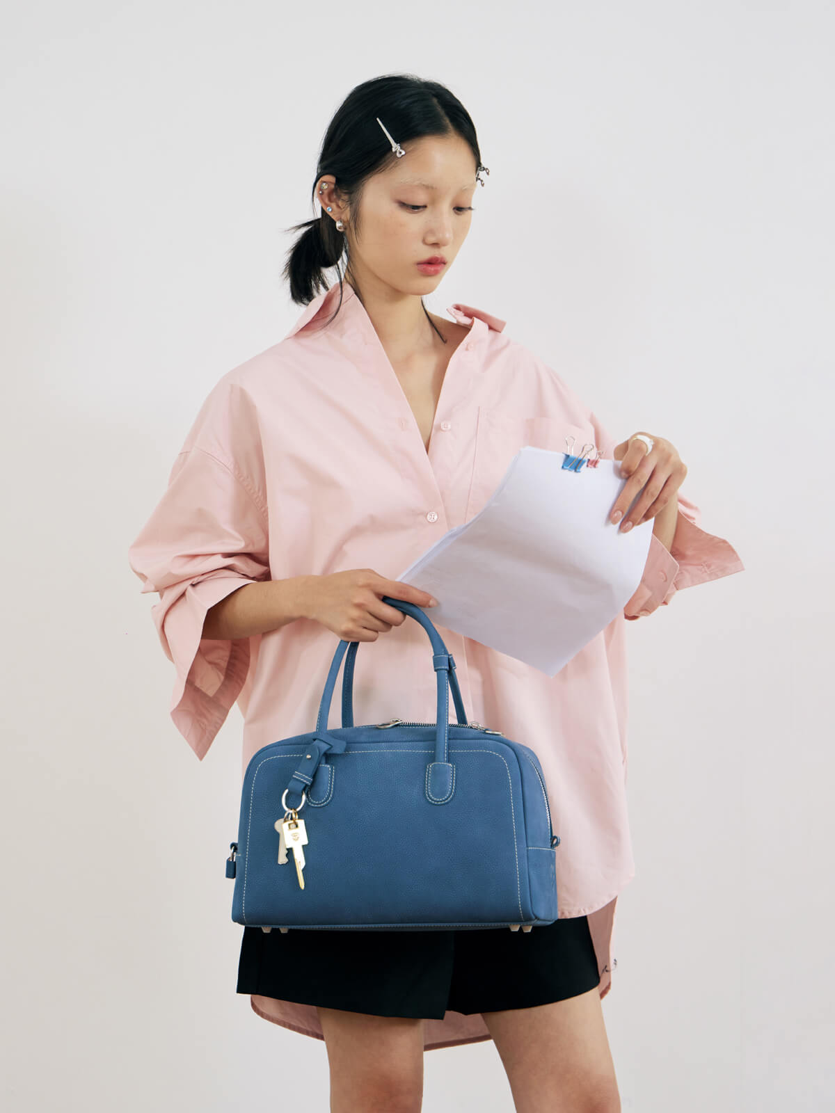 Beersister Boston Leather Bag Large blue