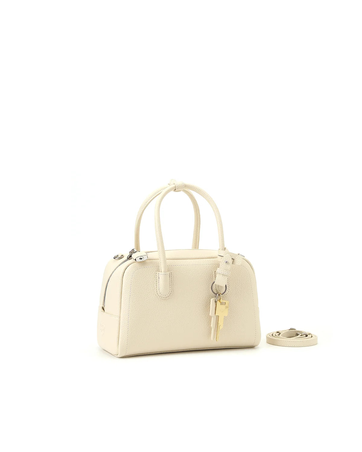 Beersister Pebbled Top-Grain Leather Boston Bag with Matte Finish
