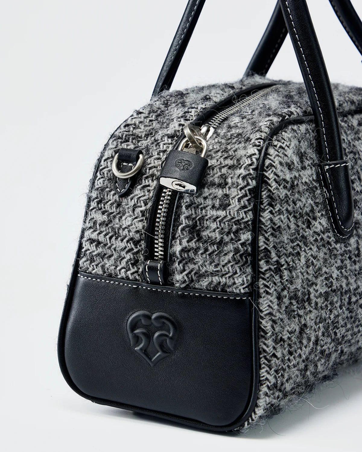 Beersister Vintage Wool Boston Bag