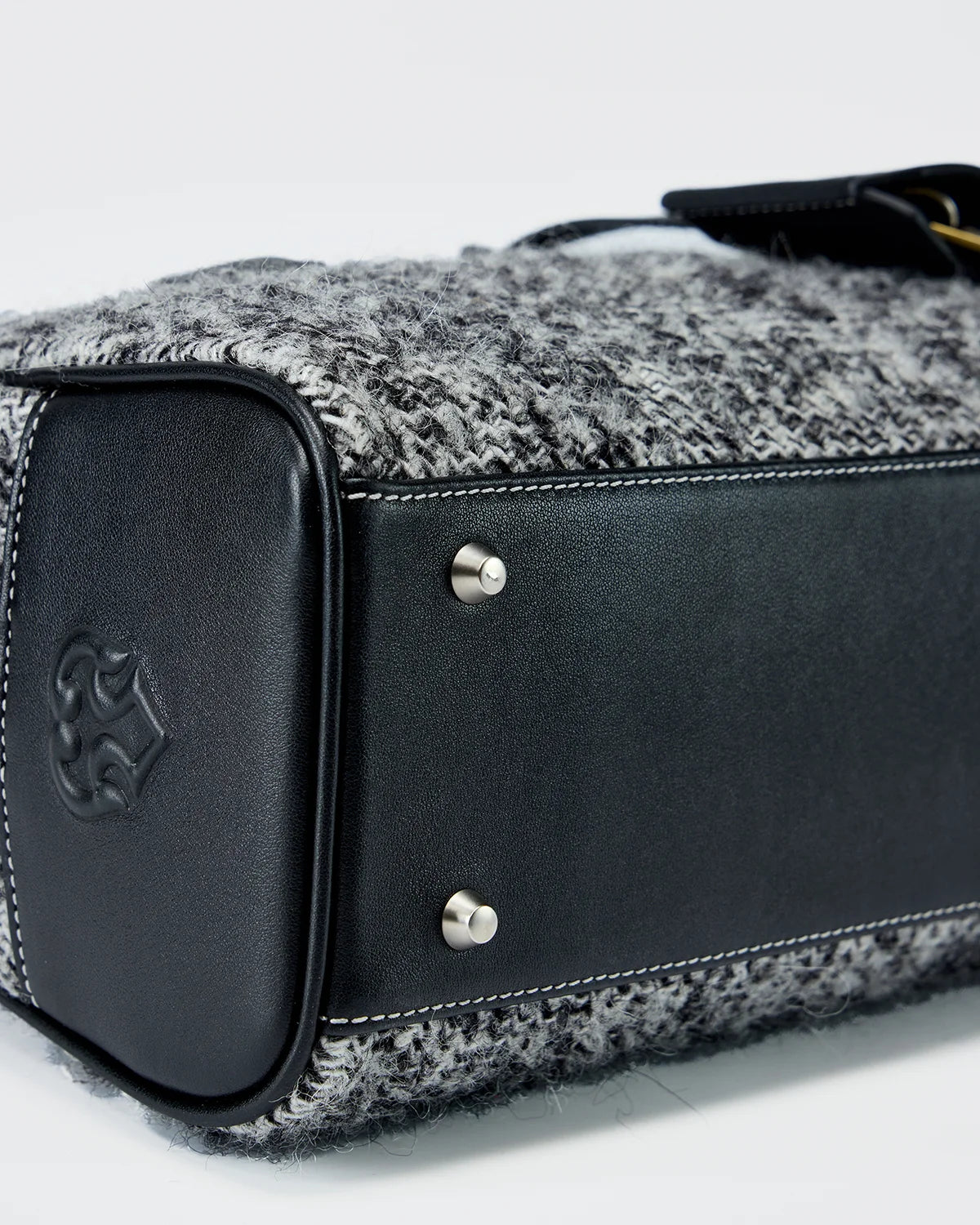 Beersister Vintage Wool Boston Bag