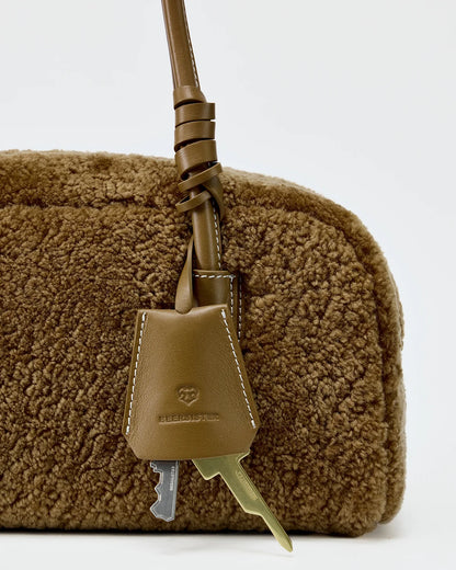 Beersister Genuine Lambswool Rectangle Boston